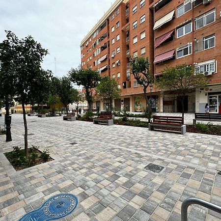 Rodrigues 15 Aparthotel Valencia Exterior photo